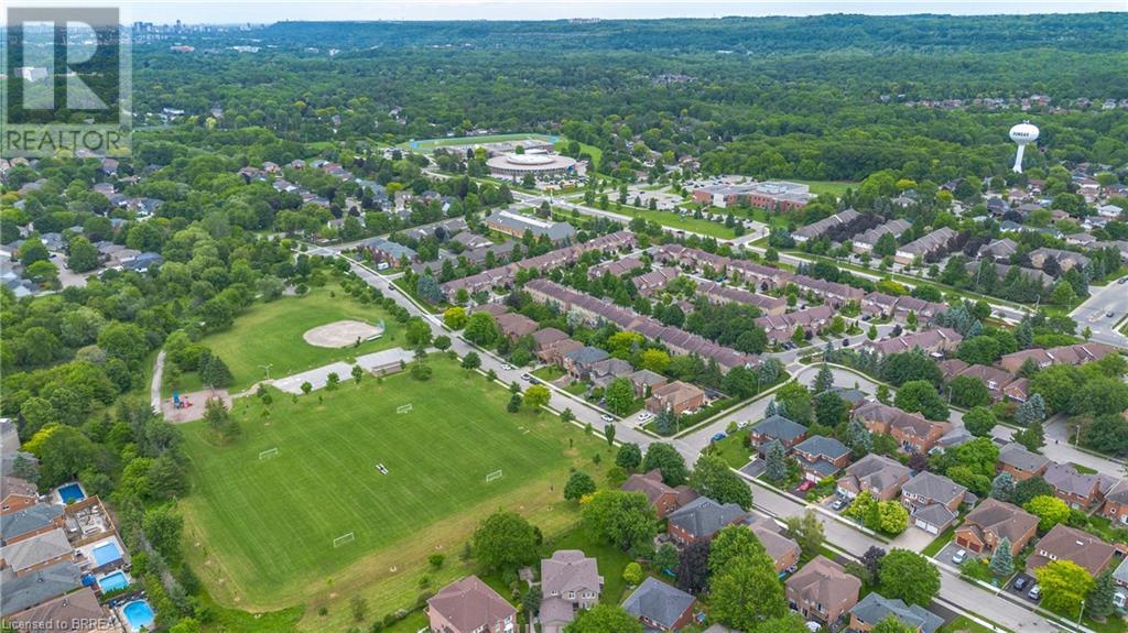 Image of property at 7 COWPER Court