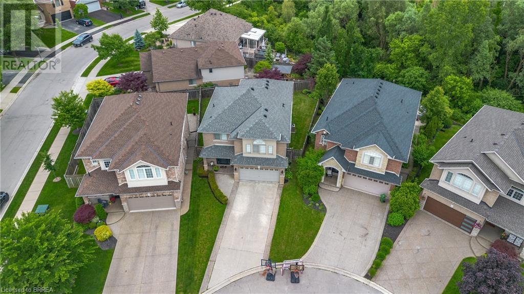 Image of property at 7 COWPER Court