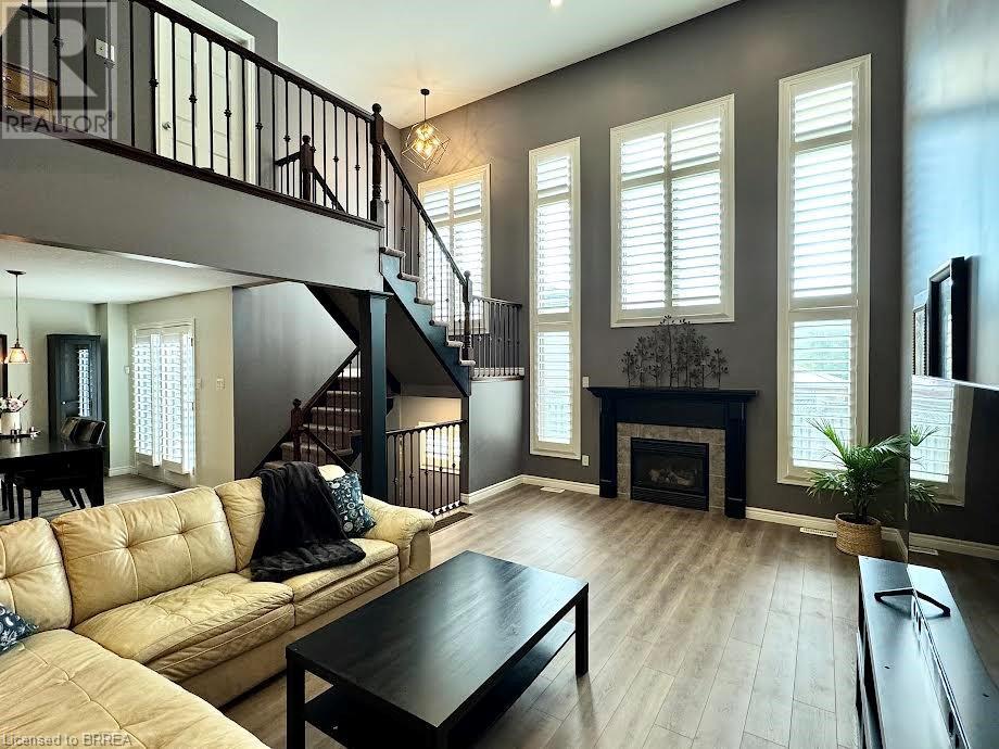 Image of property at 7 COWPER Court