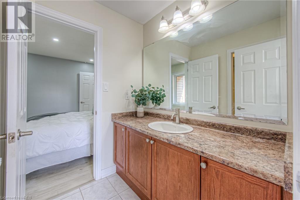 Image of property at 47 MULLHOLLAND AVENUE