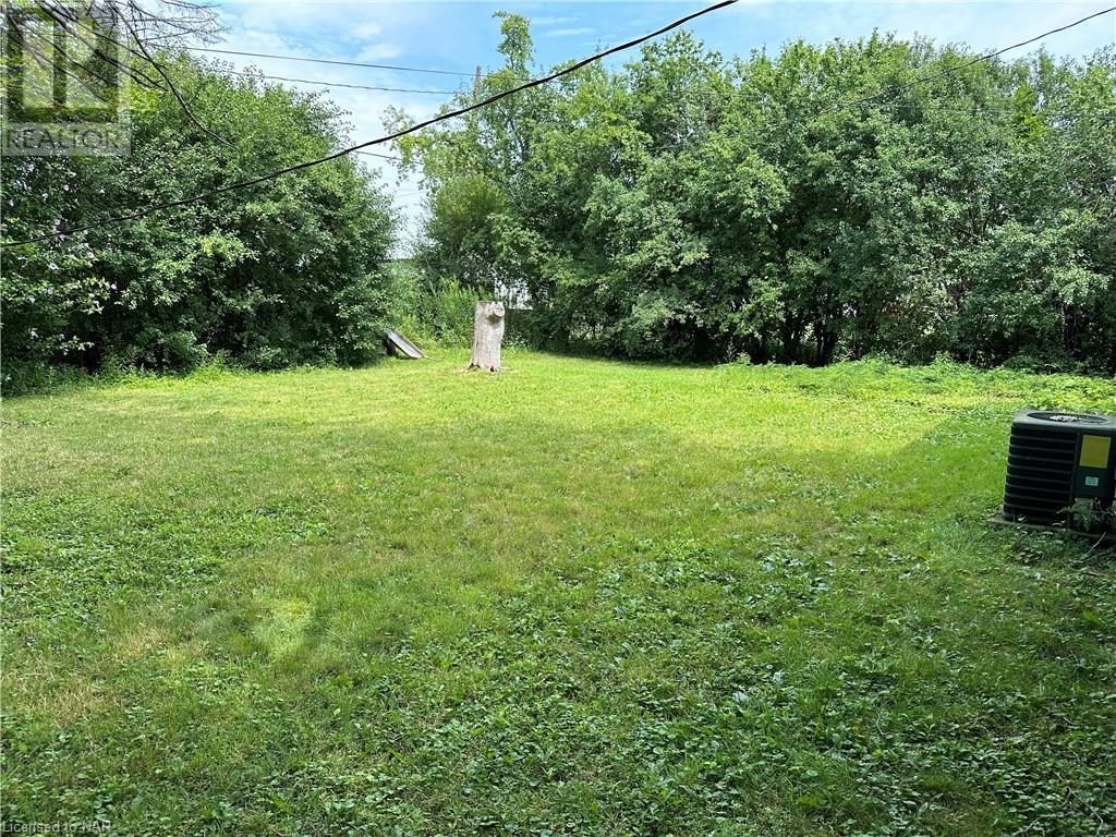 1400 Orchard Avenue, Fort Erie, Ontario  L2A 3E6 - Photo 23 - 40627838