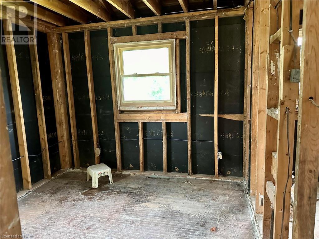 1400 Orchard Avenue, Fort Erie, Ontario  L2A 3E6 - Photo 9 - 40627838