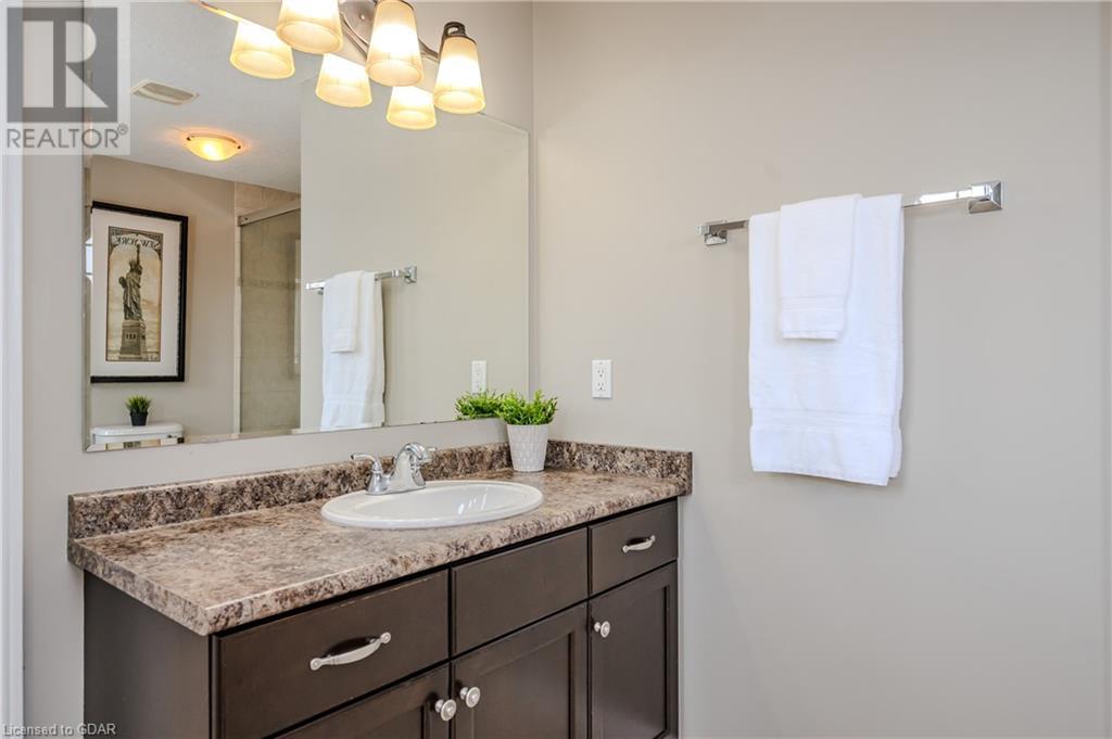 Image of property at 16 CREIGHTON Avenue