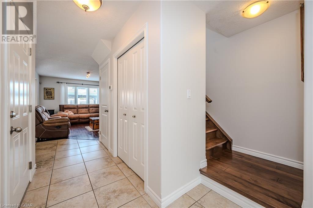 Image of property at 16 CREIGHTON Avenue