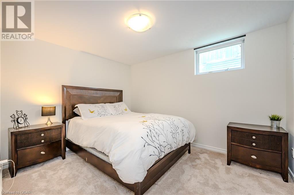 Image of property at 16 CREIGHTON Avenue