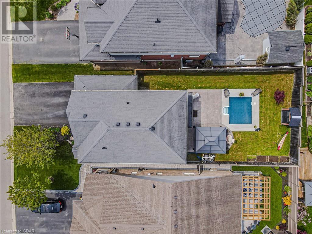 Image of property at 16 CREIGHTON Avenue