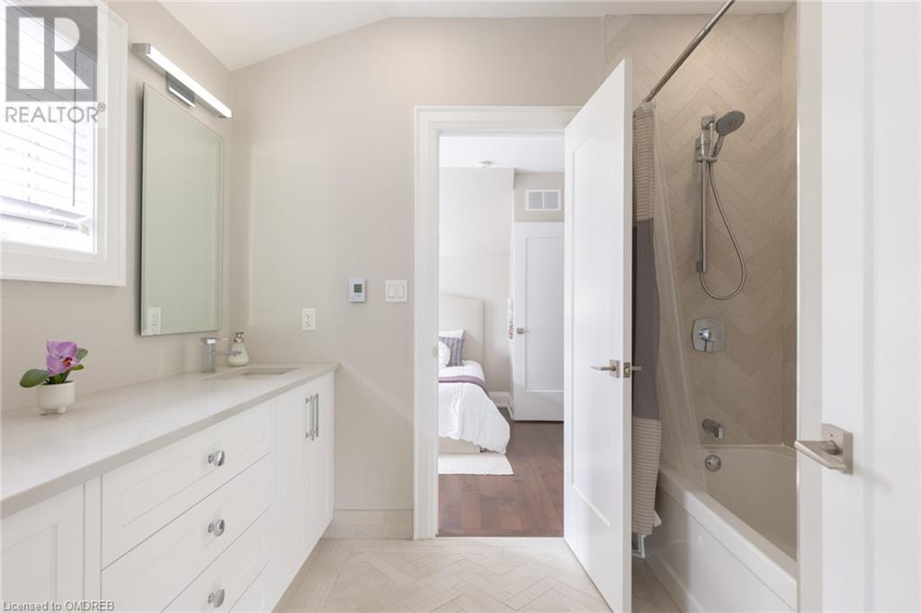 Image of property at 180 CHISHOLM Street