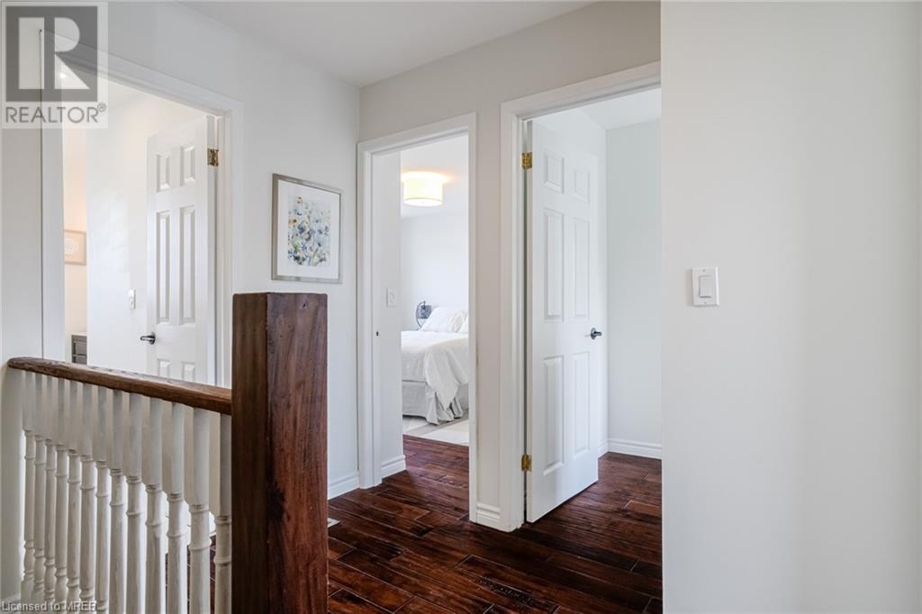 Image of property at 1305 REDBANK Crescent