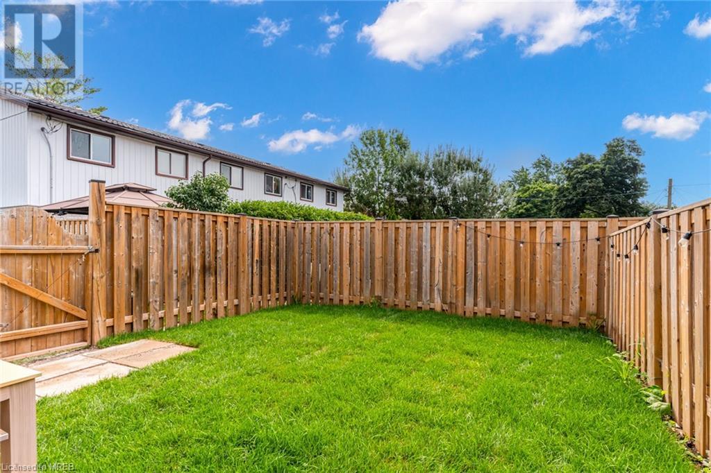 Image of property at 1305 REDBANK Crescent