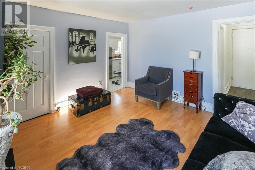 Image of property at 314 PAISLEY Road