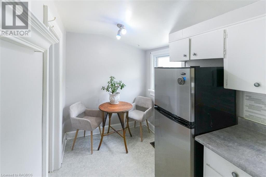 Image of property at 314 PAISLEY Road