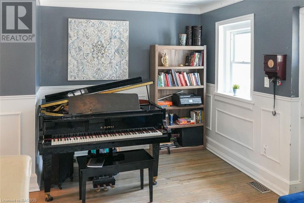 Image of property at 314 PAISLEY Road