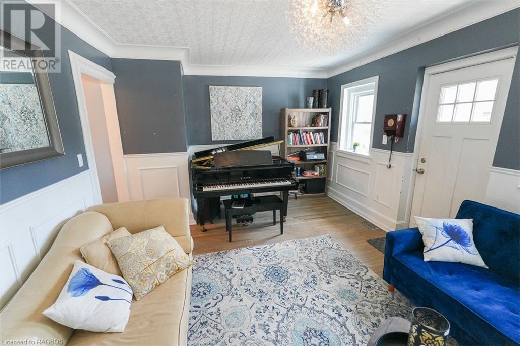 Image of property at 314 PAISLEY Road