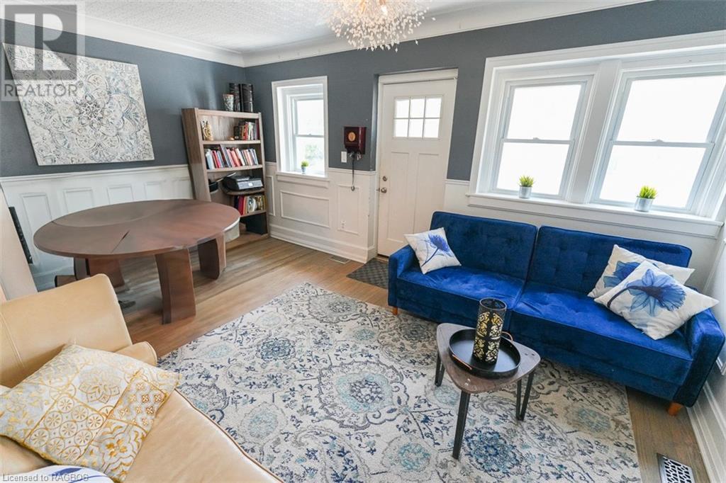 Image of property at 314 PAISLEY Road