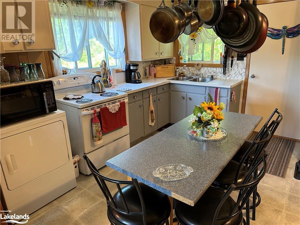11643 522 Highway, Port Loring, Ontario  P0H 1Y0 - Photo 4 - 40625760