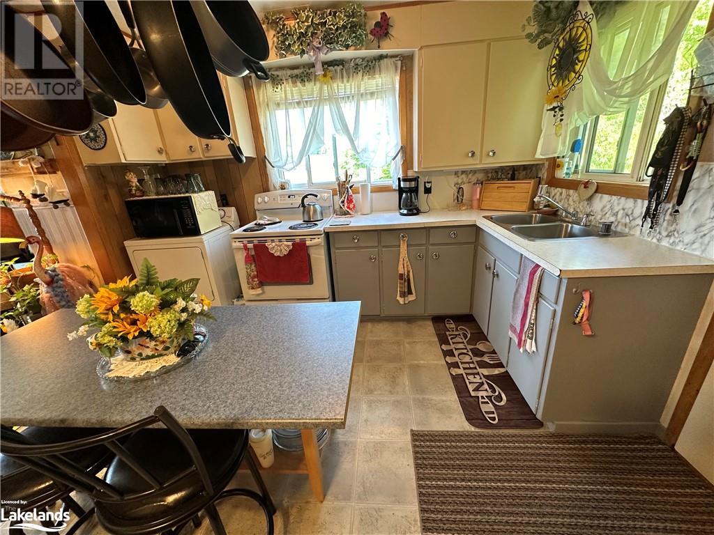 11643 522 Highway, Port Loring, Ontario  P0H 1Y0 - Photo 3 - 40625760