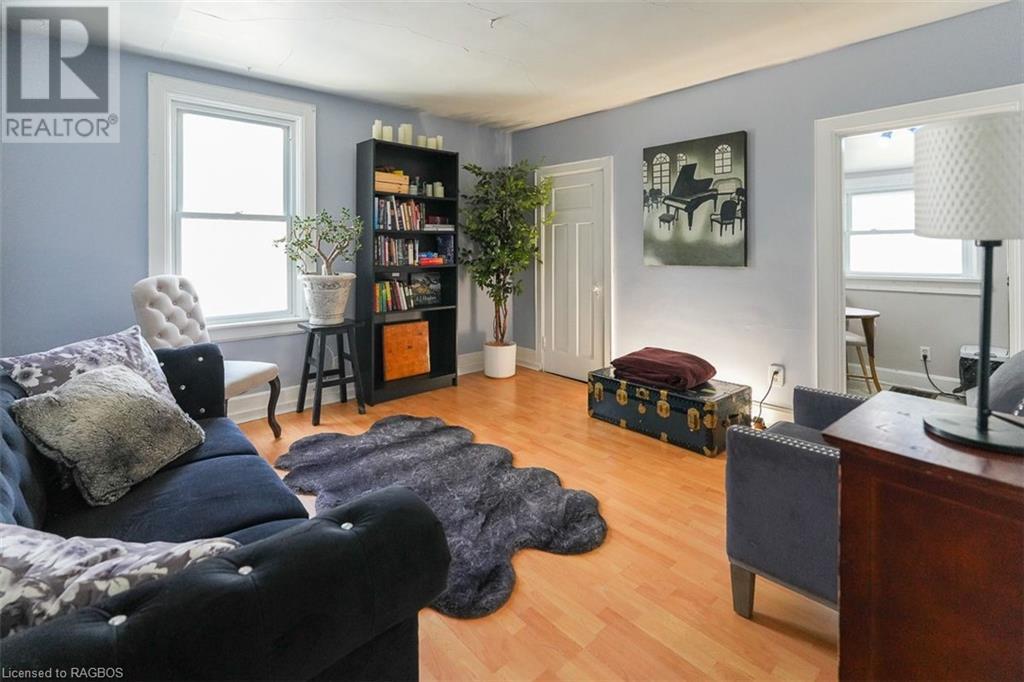 Image of property at 314 PAISLEY Road