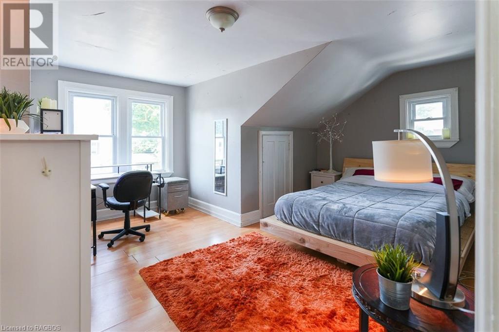 Image of property at 314 PAISLEY Road