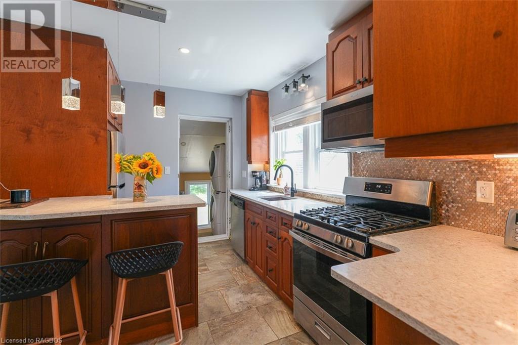 Image of property at 314 PAISLEY Road