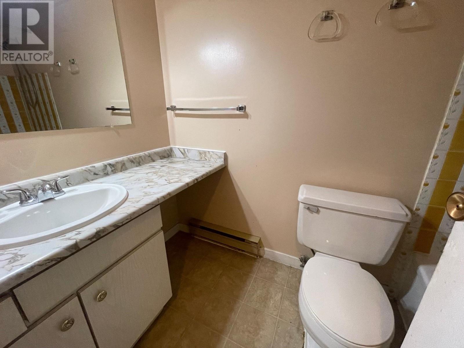 204-1703 Menzies Street, Merritt, British Columbia  V1K 1A6 - Photo 7 - 180203