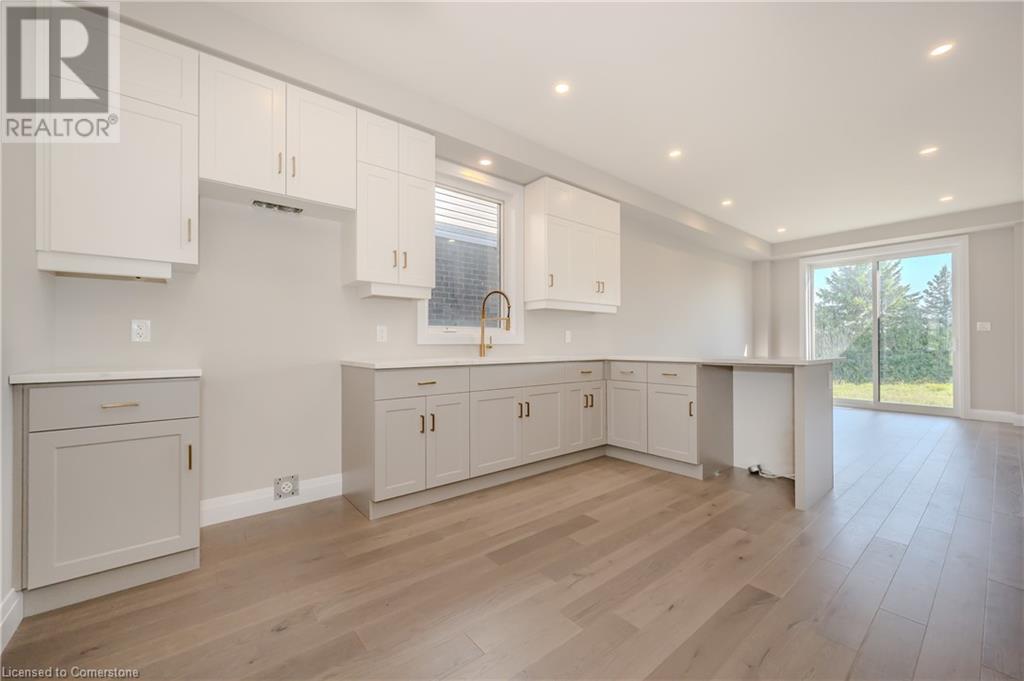 63 Country Club Estates Drive, Elmira, Ontario  N3B 1N3 - Photo 5 - 40629688