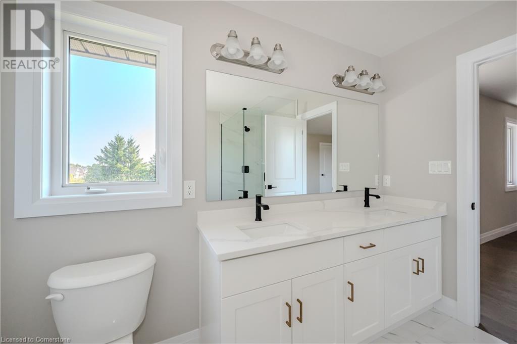 63 Country Club Estates Drive, Elmira, Ontario  N3B 1N3 - Photo 24 - 40629688