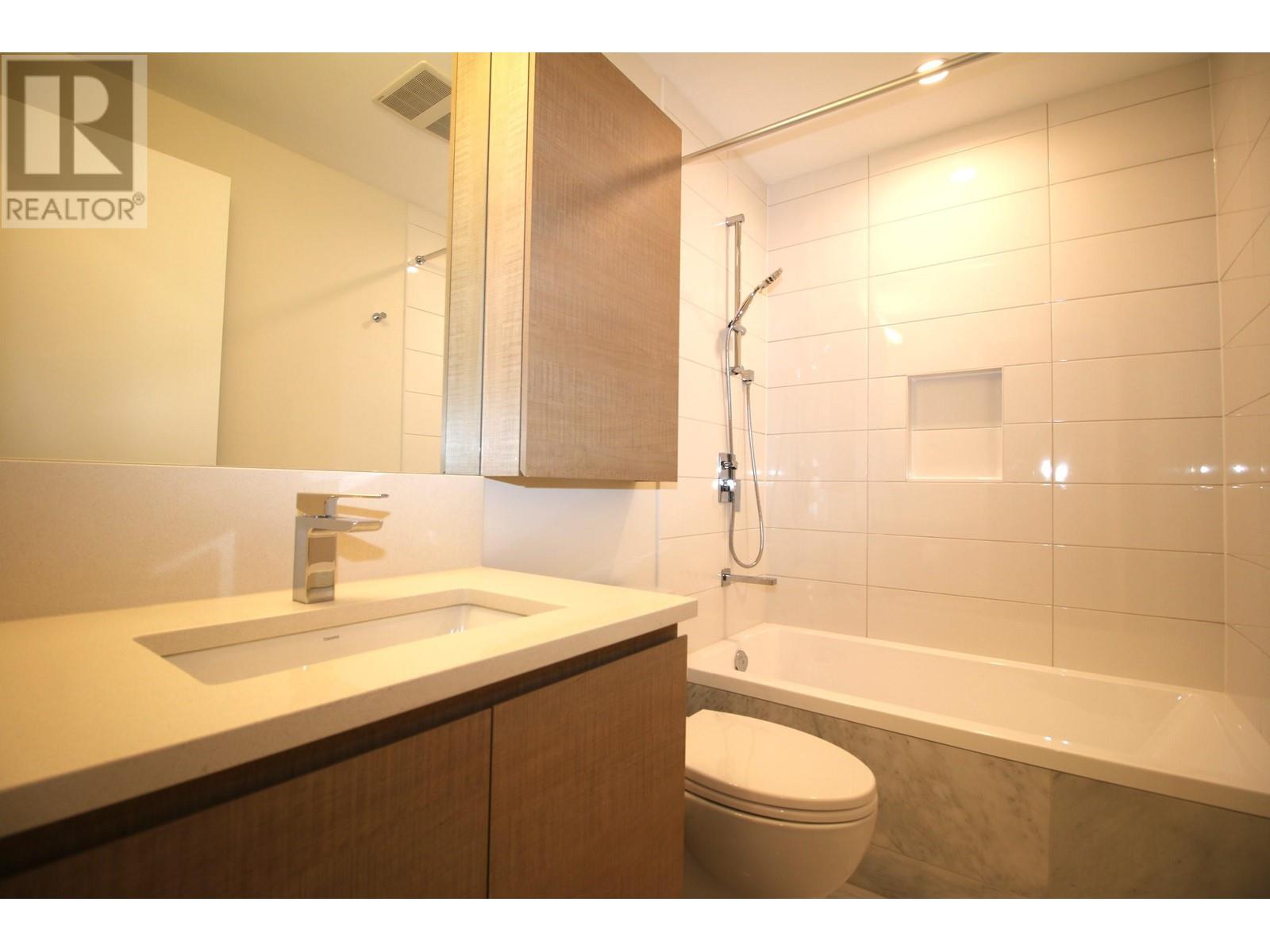 807 2186 Gilmore Avenue, Burnaby, British Columbia  V5C 0N7 - Photo 8 - R2911495
