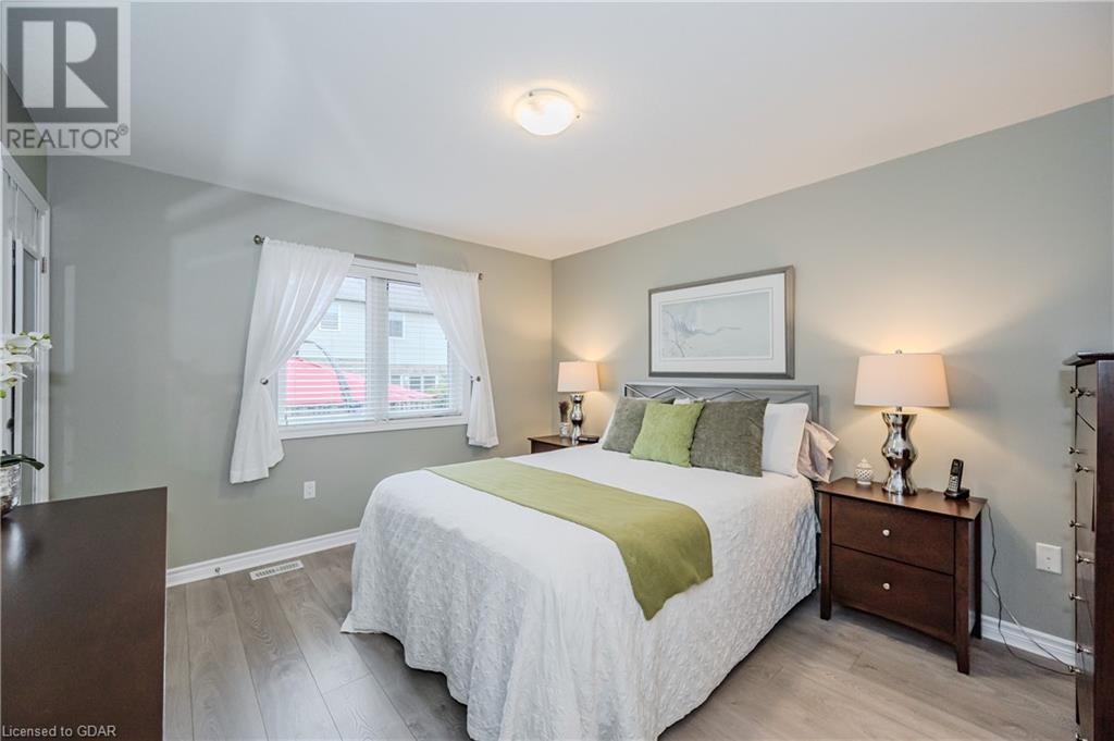 Image of property at 34 ANNMOORE Crescent