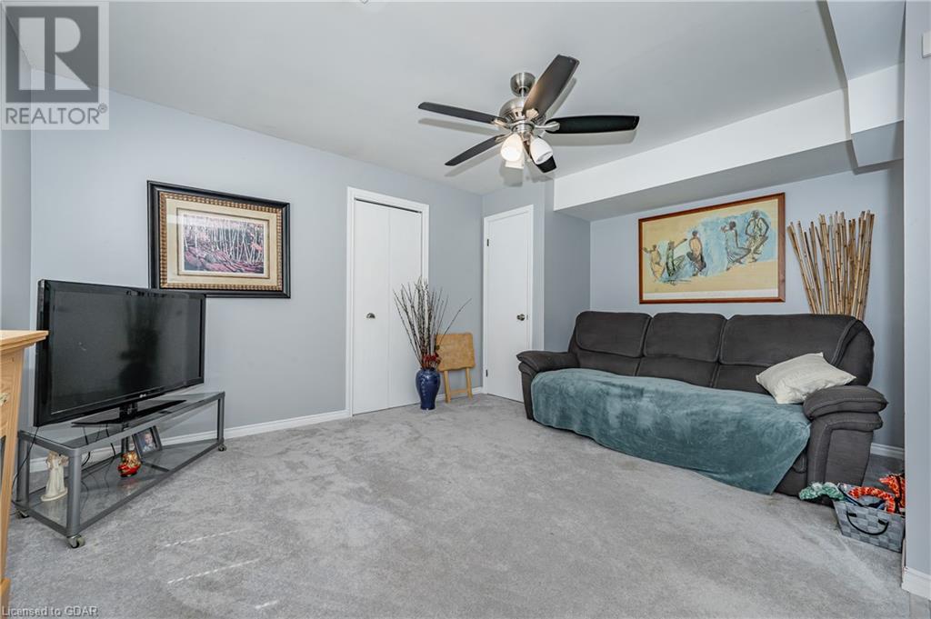 Image of property at 104 PINNACLE Crescent