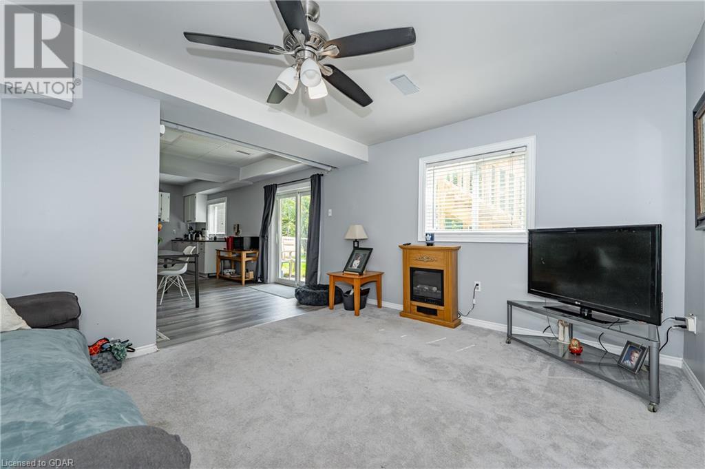 Image of property at 104 PINNACLE Crescent