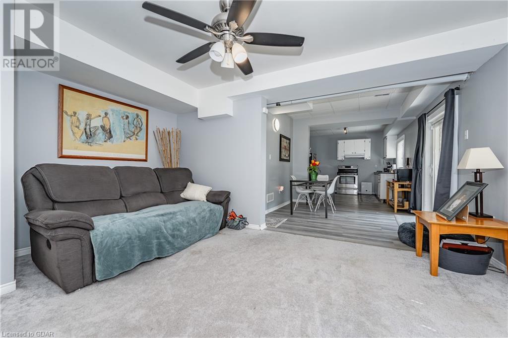 Image of property at 104 PINNACLE Crescent