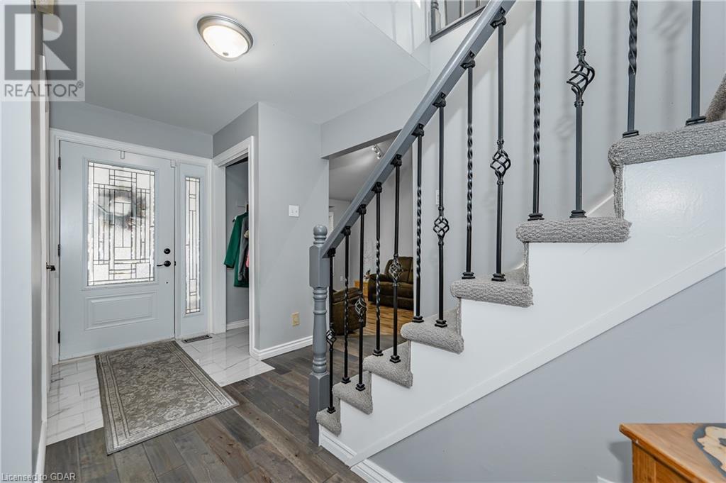 Image of property at 104 PINNACLE Crescent