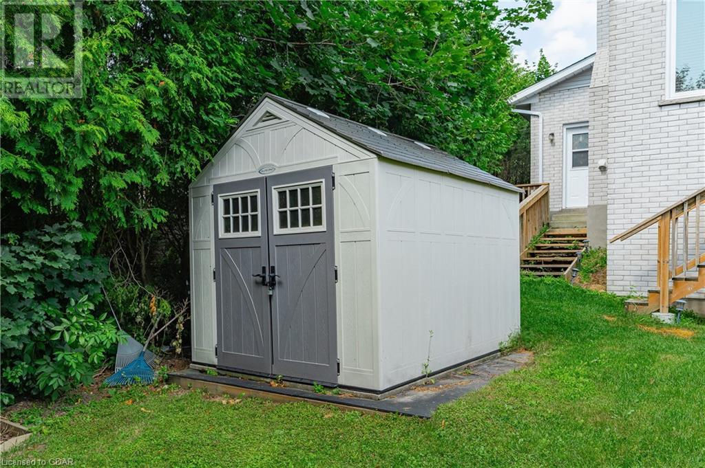 Image of property at 104 PINNACLE Crescent