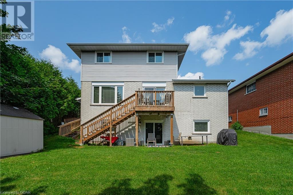 Image of property at 104 PINNACLE Crescent