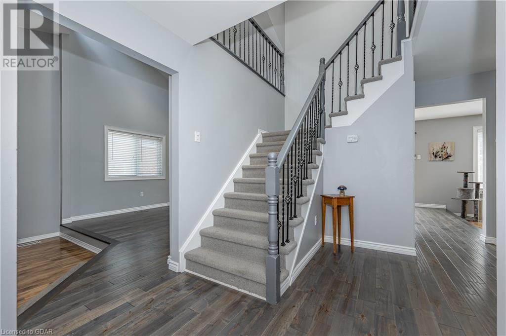 Image of property at 104 PINNACLE Crescent