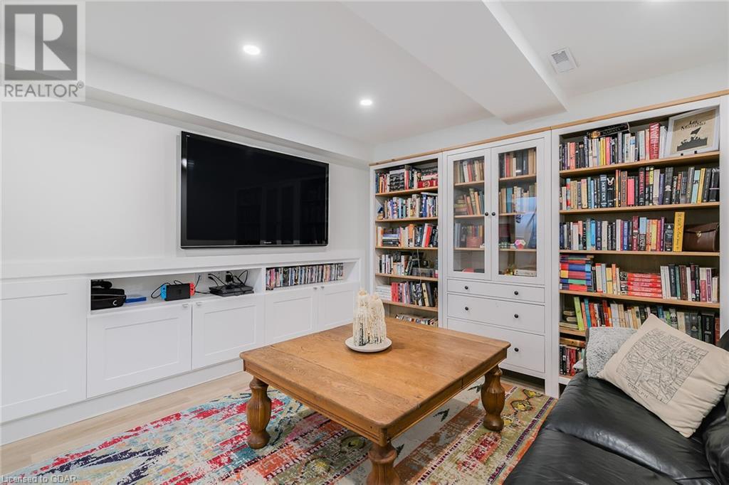 Image of property at 93 DOVERCLIFFE Road Unit# 35