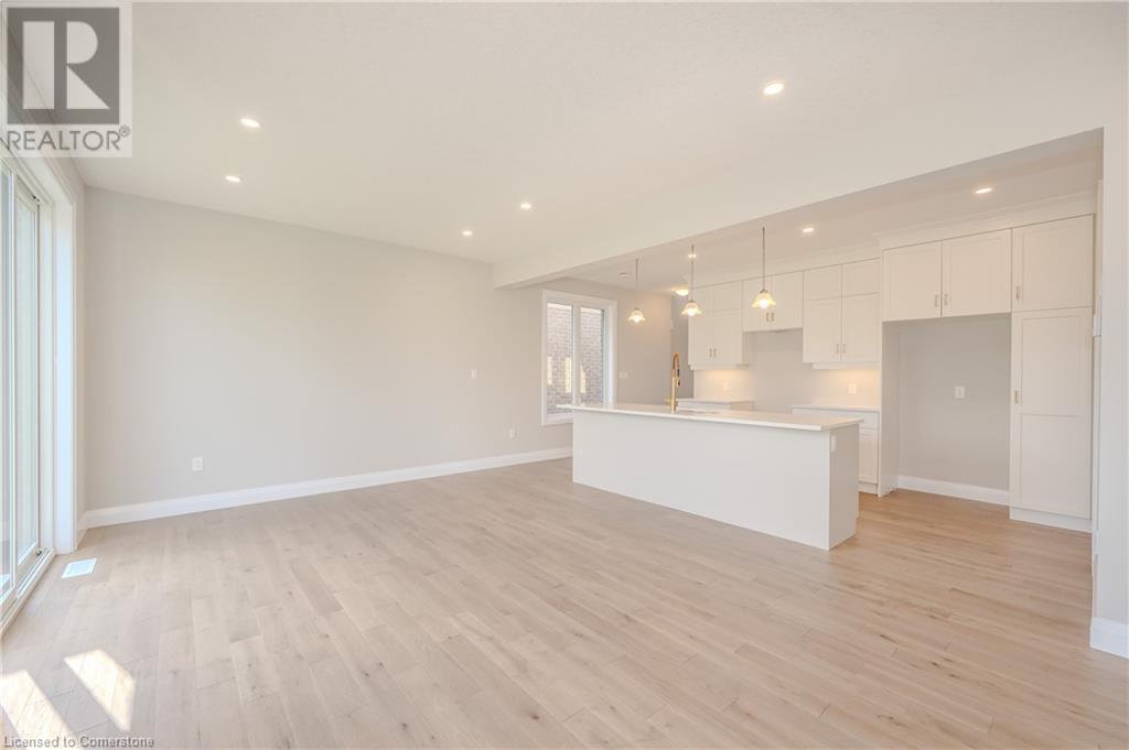 51 Country Club Estates Drive, Elmira, Ontario  N3B 0B4 - Photo 13 - 40629653