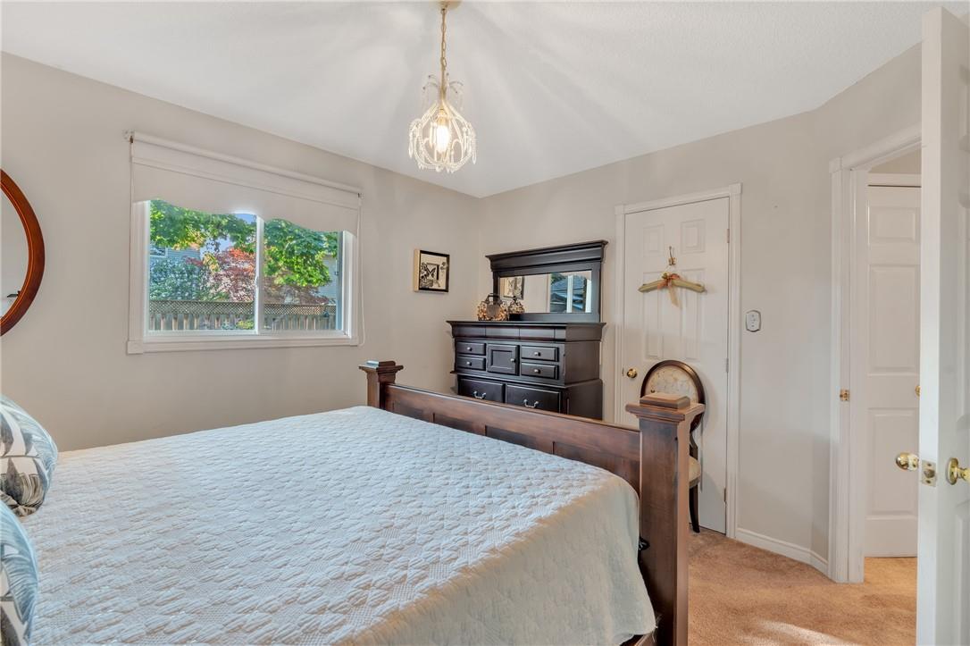 Image of property at 95 FIRST Road W