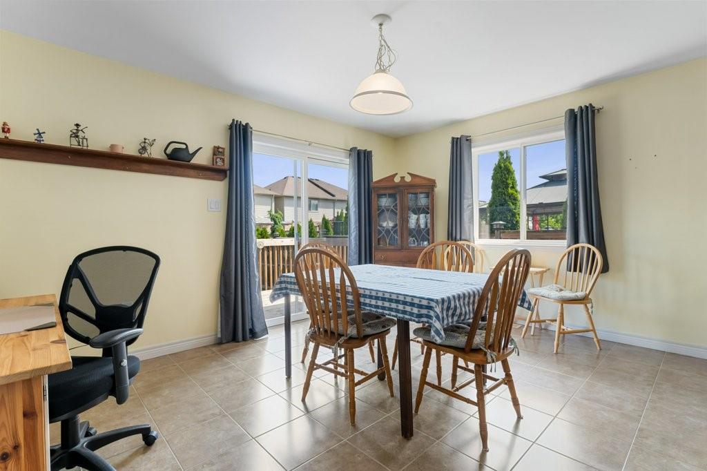 Image of property at 4867 John Street