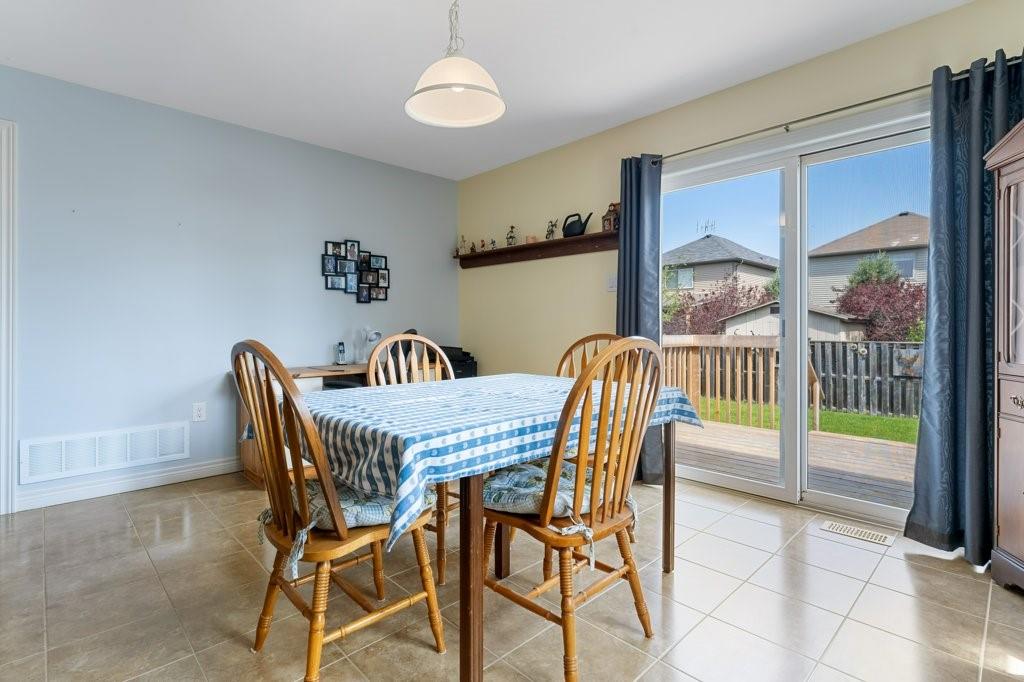 Image of property at 4867 John Street