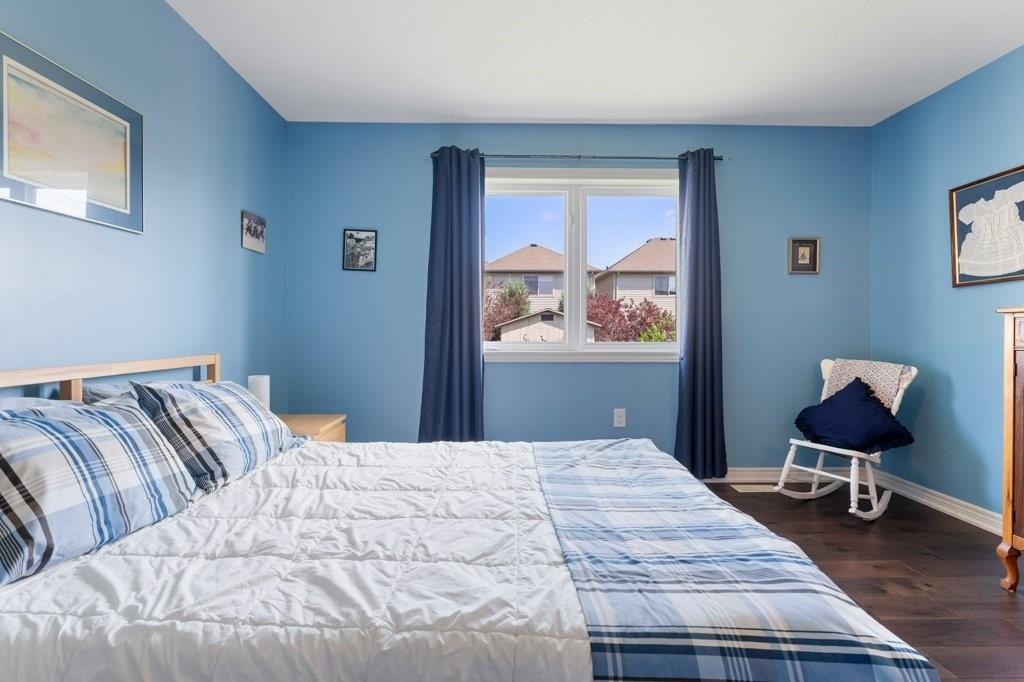 Image of property at 4867 John Street