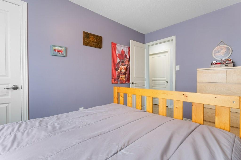 Image of property at 4867 John Street