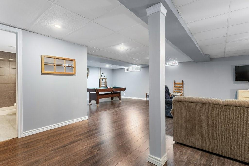 Image of property at 4867 John Street