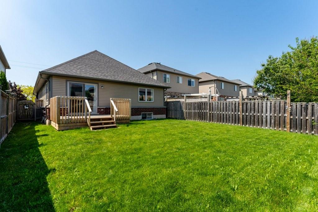 Image of property at 4867 John Street