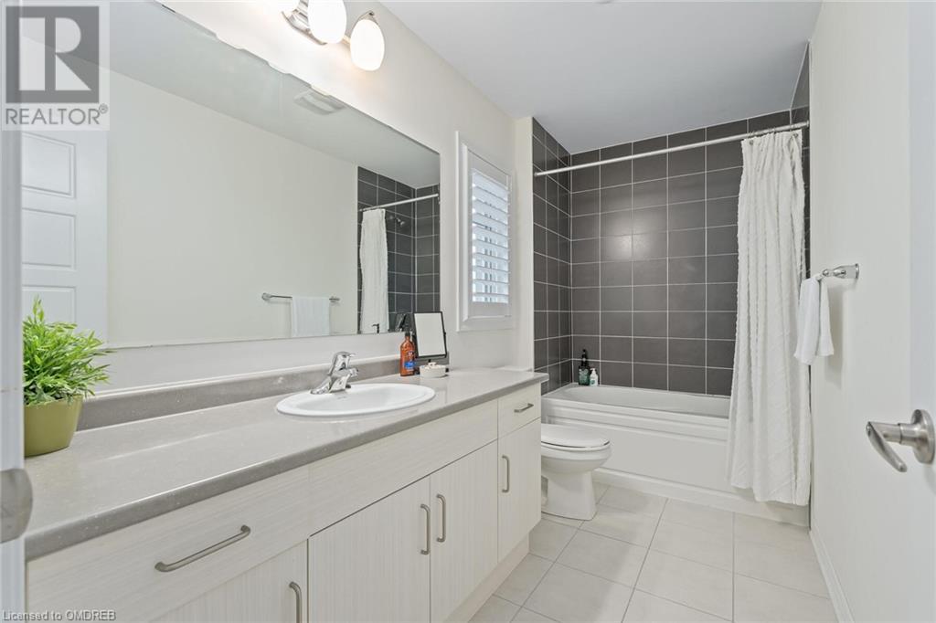 Image of property at 1327 CHRETIEN STREET Street