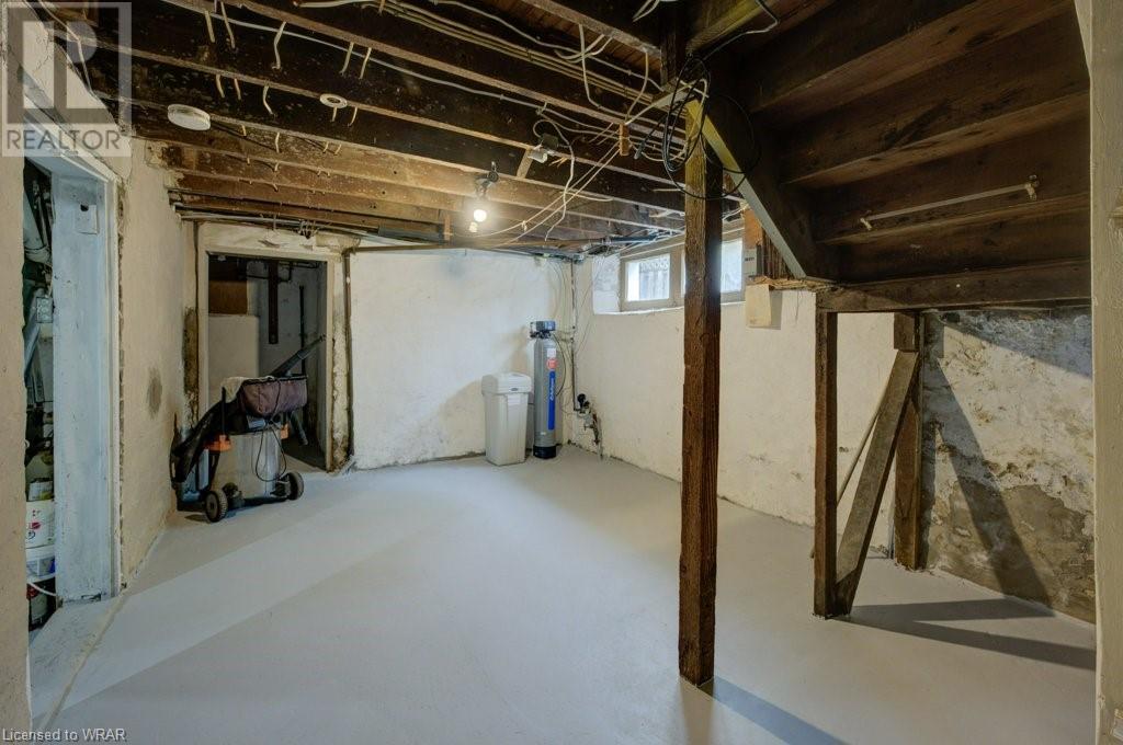 Image of property at 380 DUKE Street W