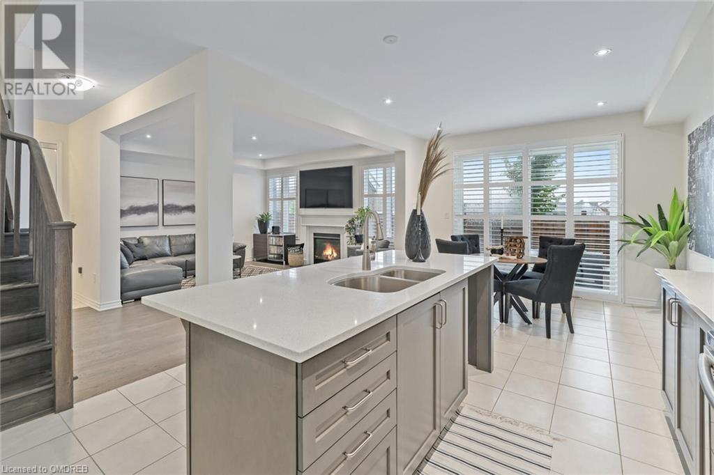 Image of property at 1327 CHRETIEN STREET Street