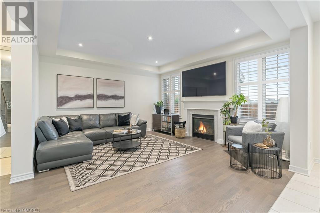 Image of property at 1327 CHRETIEN STREET Street