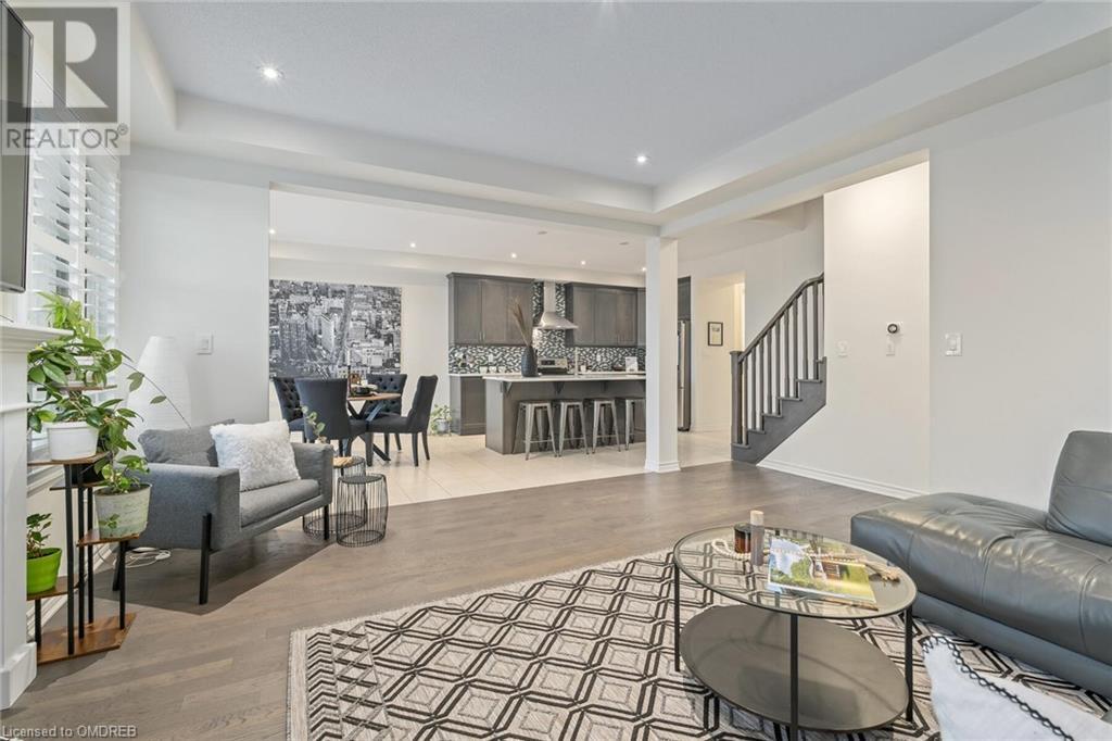 Image of property at 1327 CHRETIEN STREET Street