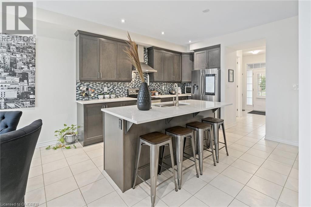 Image of property at 1327 CHRETIEN STREET Street